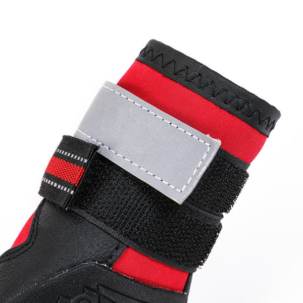 Chaussures imperméables réfléchissantes pour chiens.